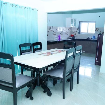 Ramya Grand Apartman Visákhapatnam Kültér fotó