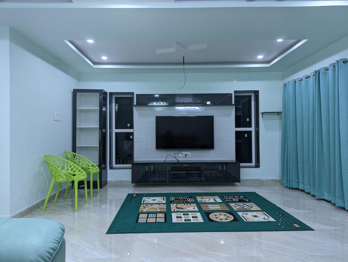 Ramya Grand Apartman Visákhapatnam Kültér fotó
