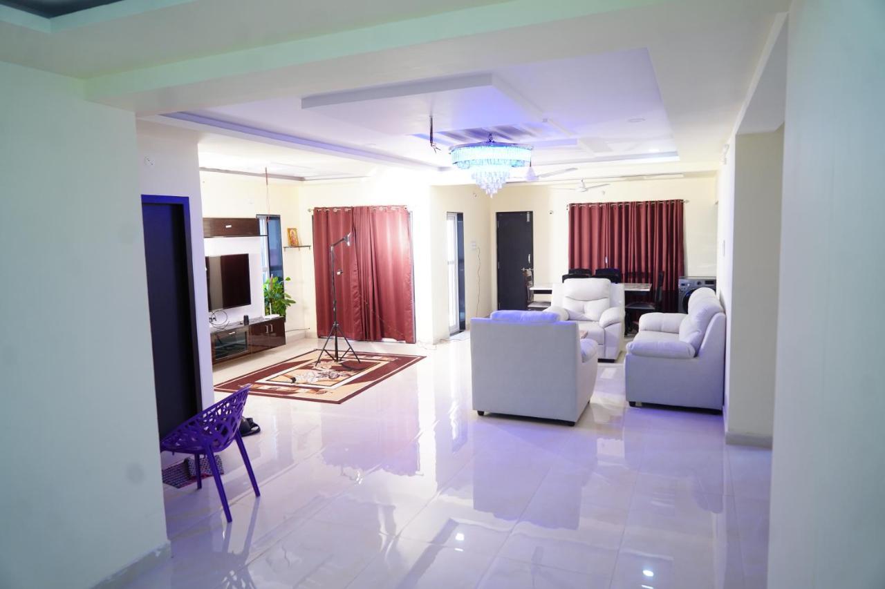 Ramya Grand Apartman Visákhapatnam Kültér fotó